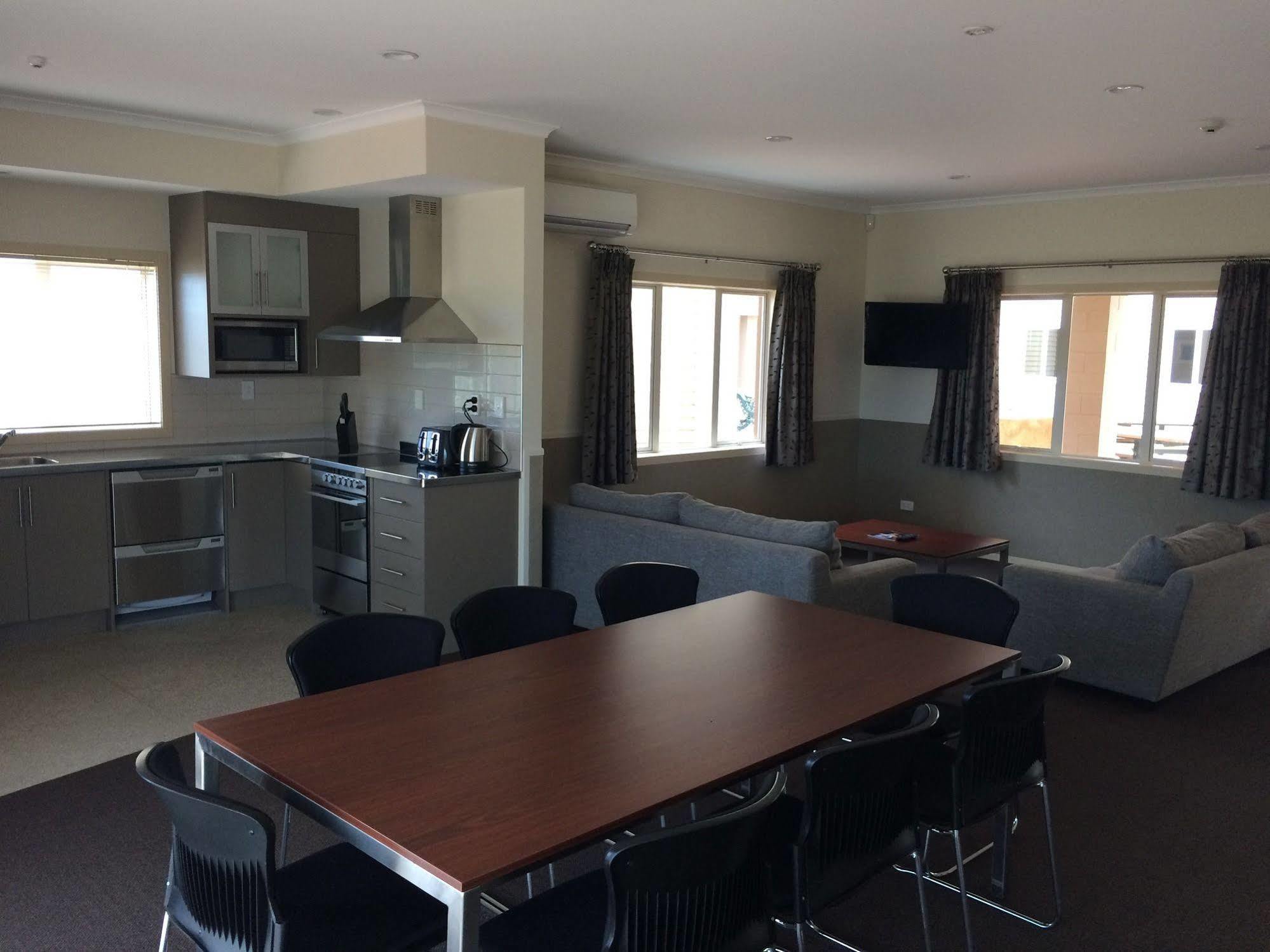 Bruce Pulman Lodge Papakura Luaran gambar