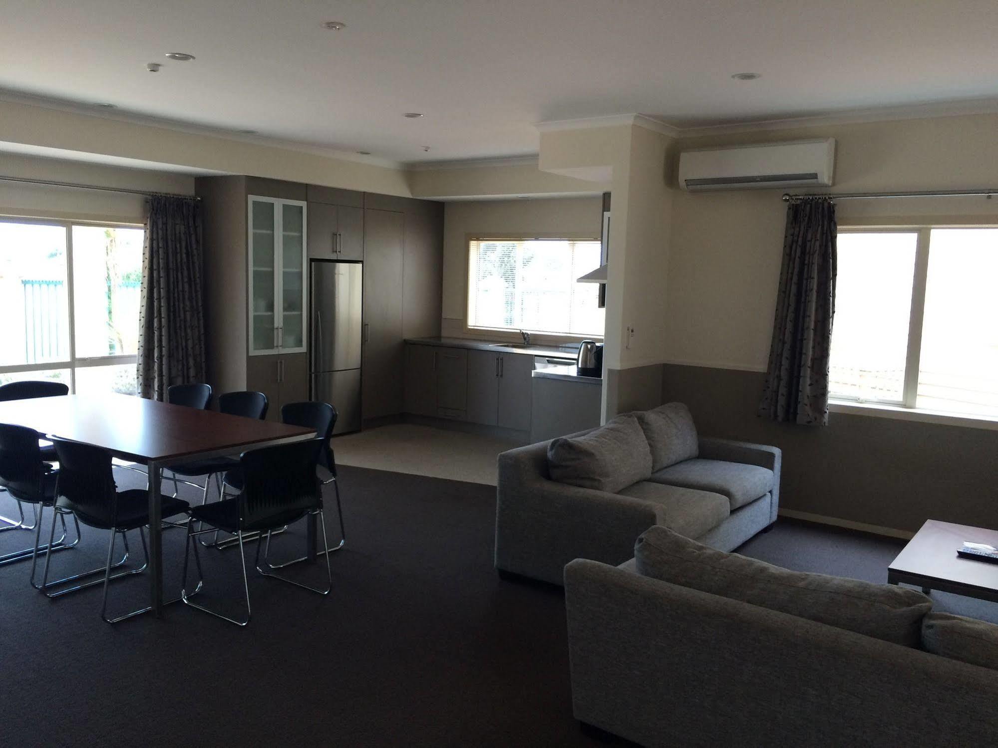 Bruce Pulman Lodge Papakura Luaran gambar